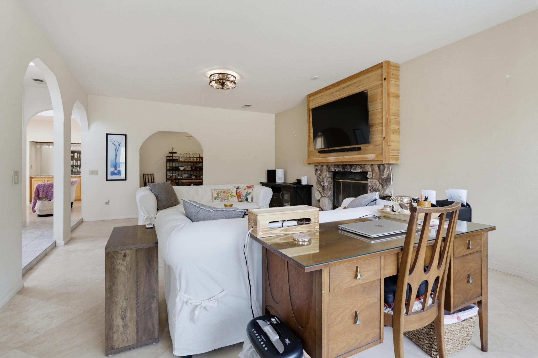 Virtual tour photo 9 of 47 for 16819 Daza Dr