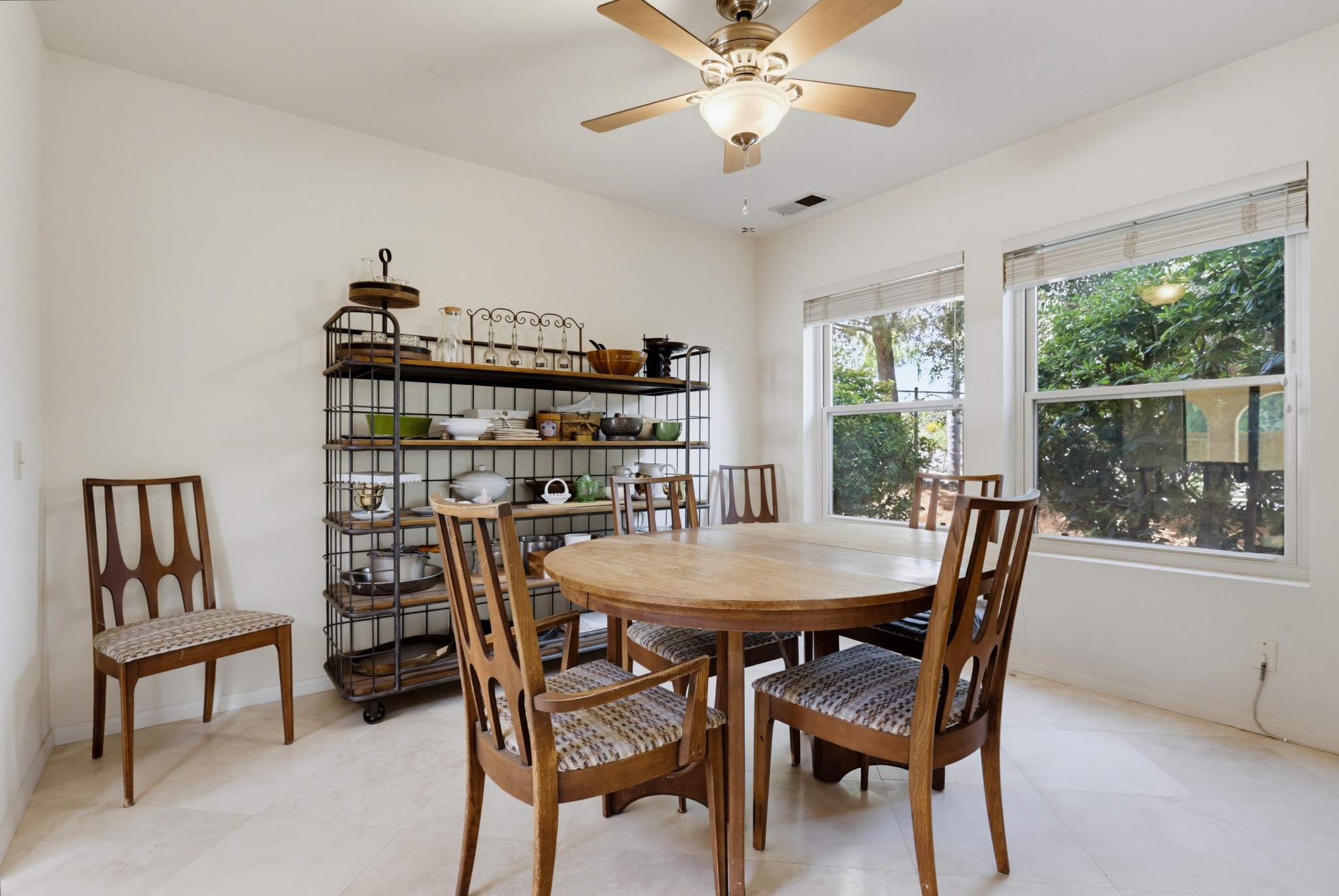 Virtual tour photo 10 of 47 for 16819 Daza Dr