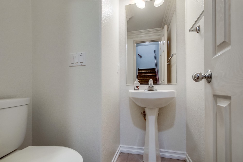 Virtual tour photo 19 of 43 for 16849 Wren Haven Way APT 3