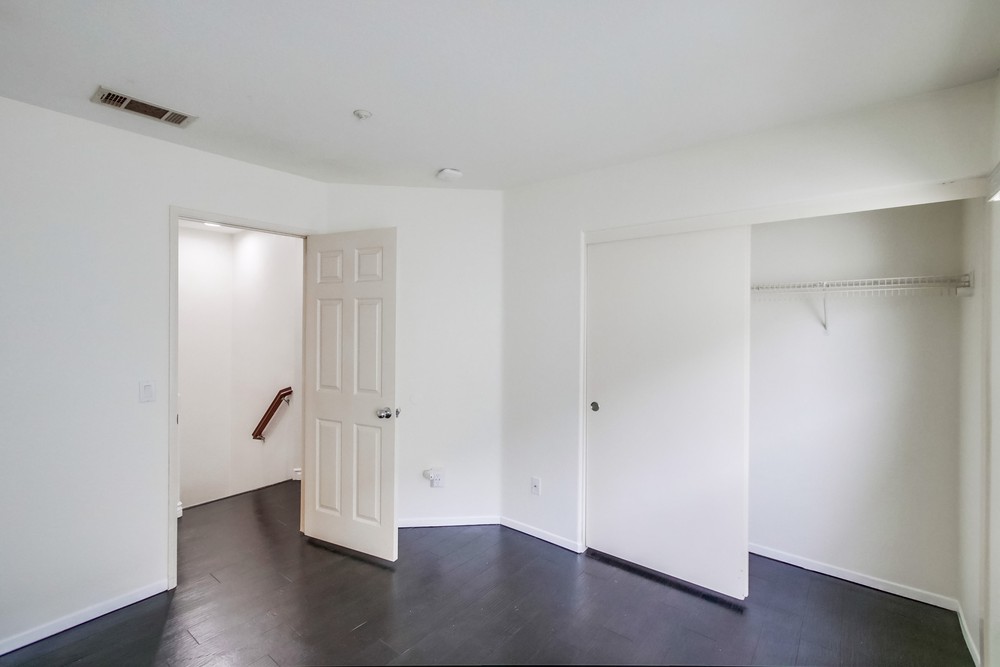 Virtual tour photo 33 of 43 for 16849 Wren Haven Way APT 3