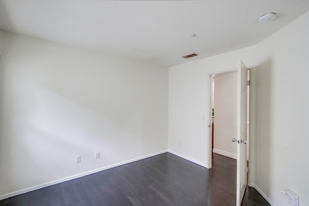 Virtual tour photo 34 of 43 for 16849 Wren Haven Way APT 3