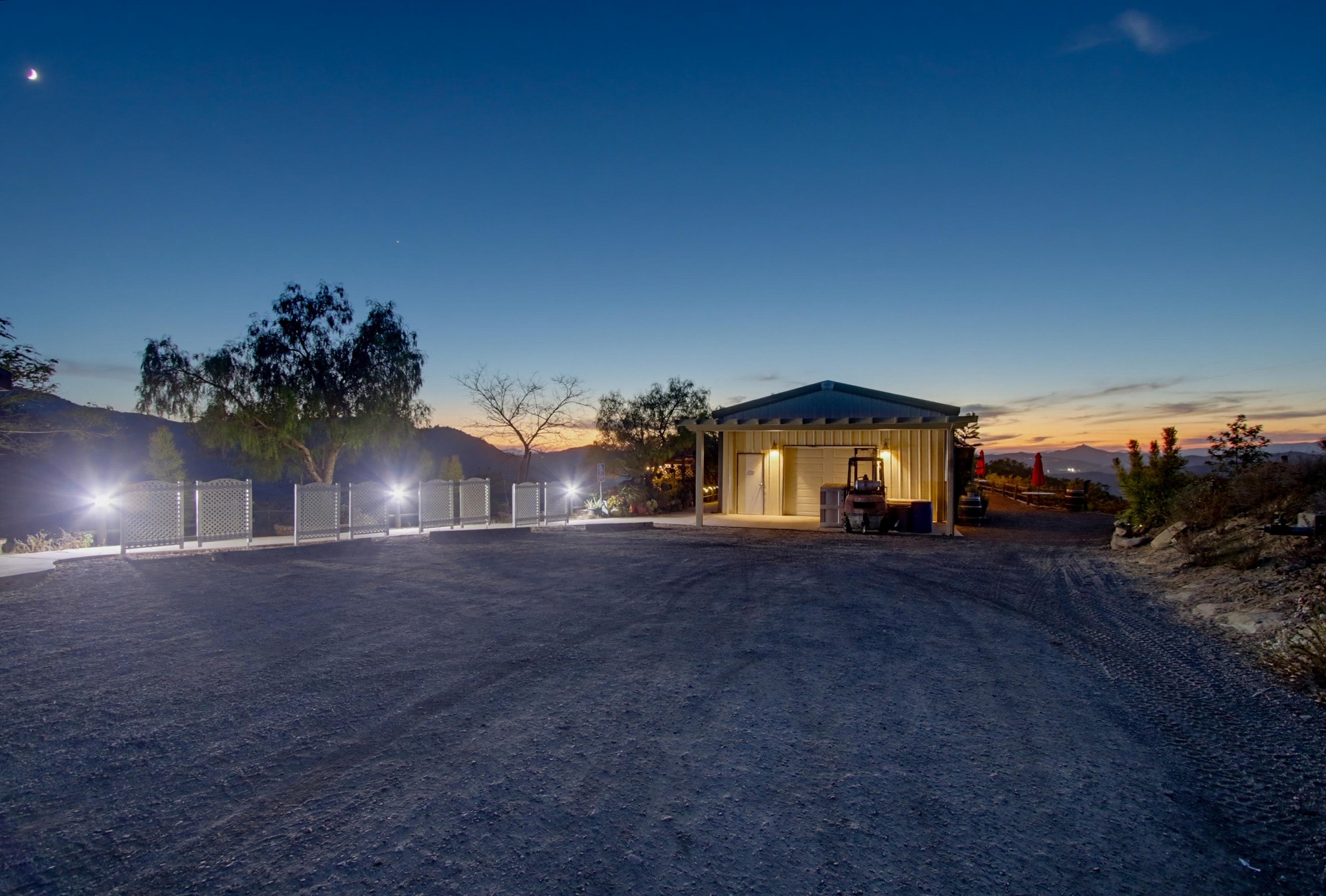 Virtual tour photo 8 of 123 for 16850 Old Survey Rd