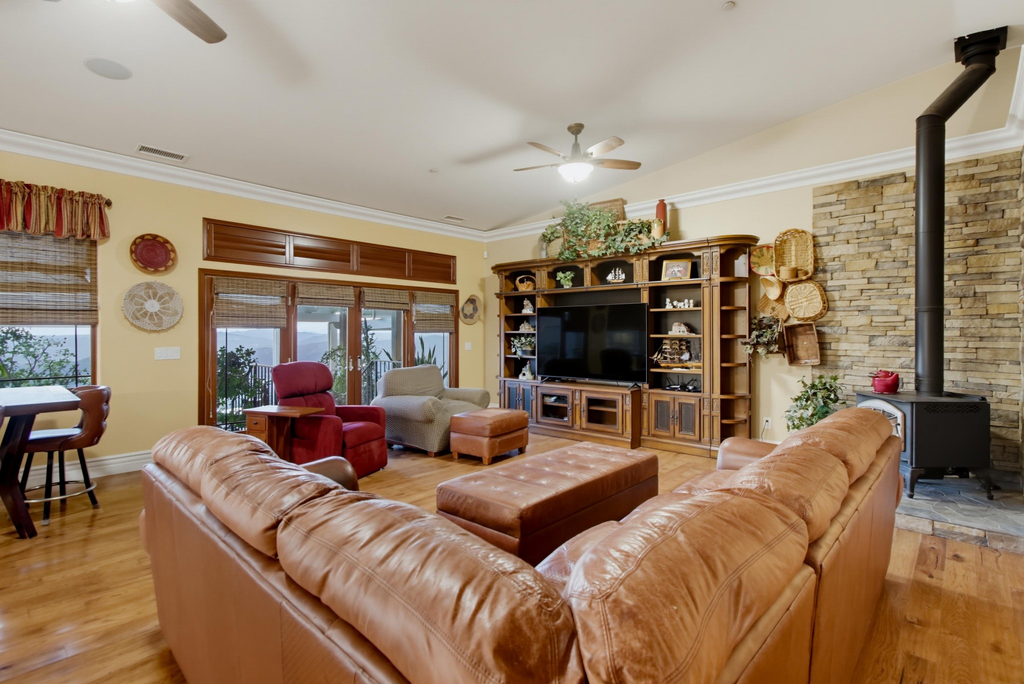 Virtual tour photo 21 of 123 for 16850 Old Survey Rd
