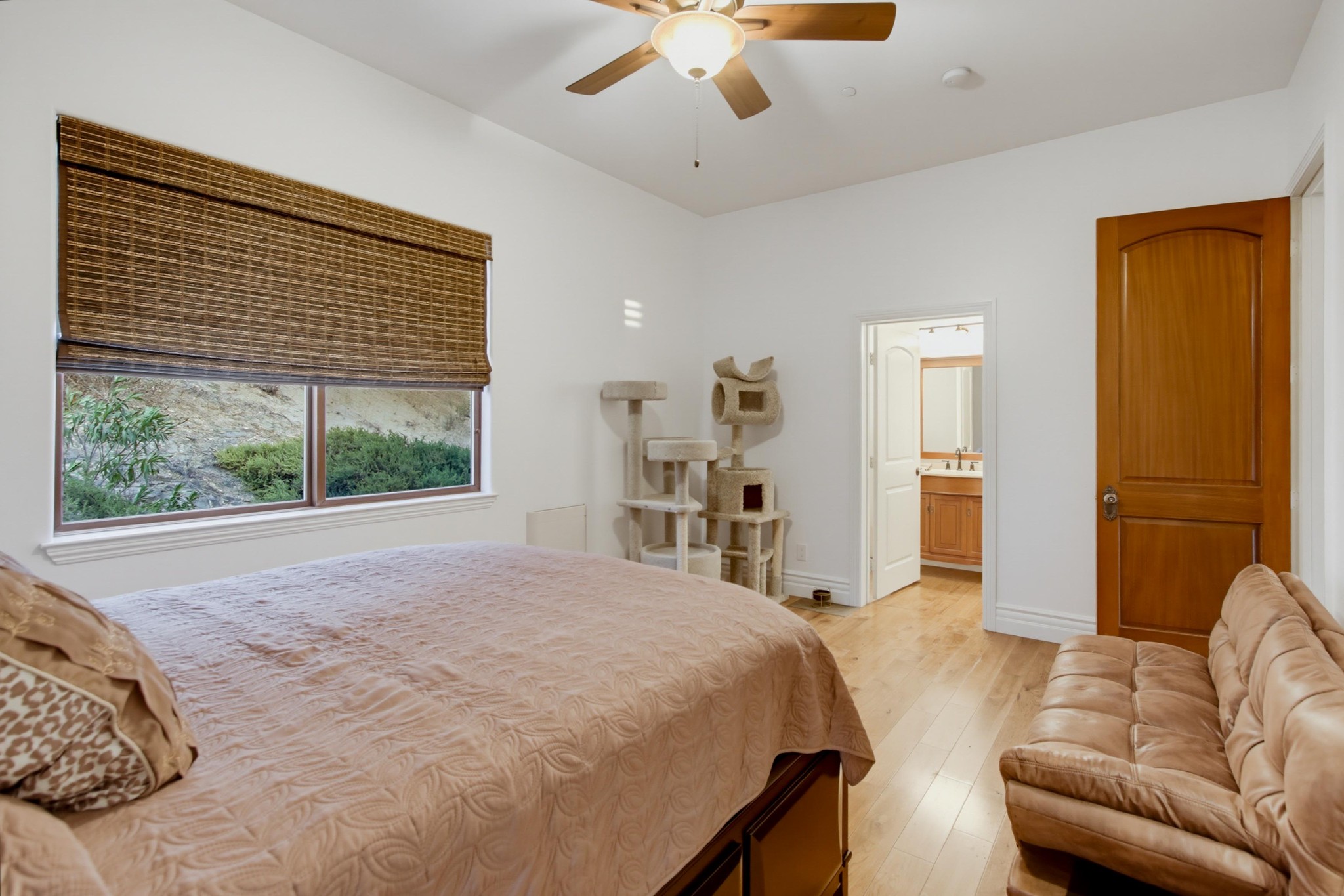 Virtual tour photo 53 of 123 for 16850 Old Survey Rd