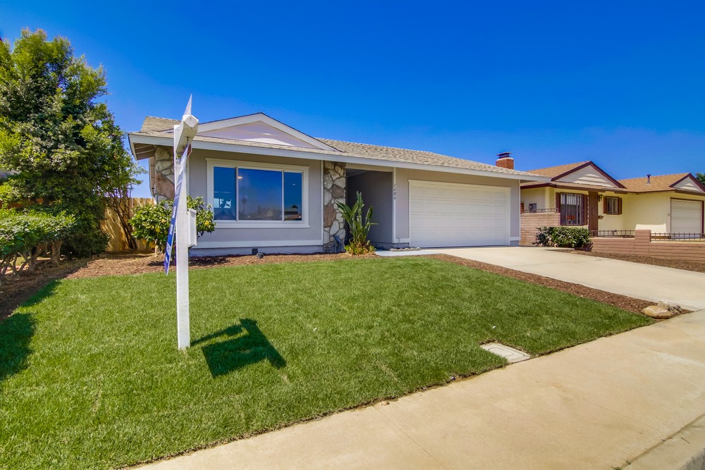 Virtual tour photo 3 of 44 for 1686 Thermal Ave