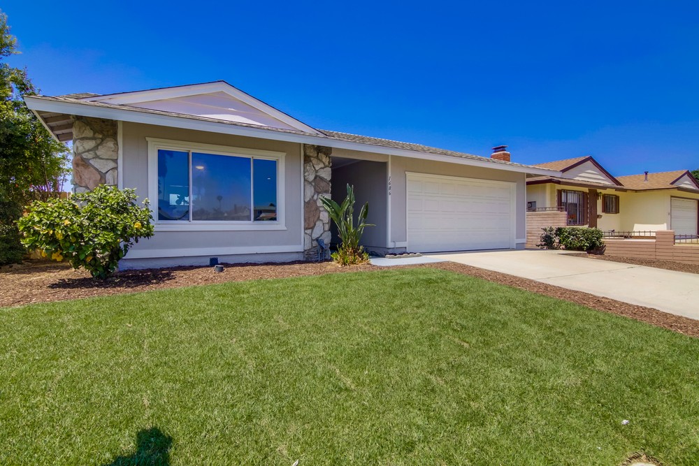 Virtual tour photo 4 of 44 for 1686 Thermal Ave