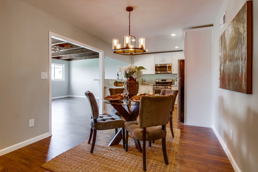 Virtual tour photo 12 of 44 for 1686 Thermal Ave