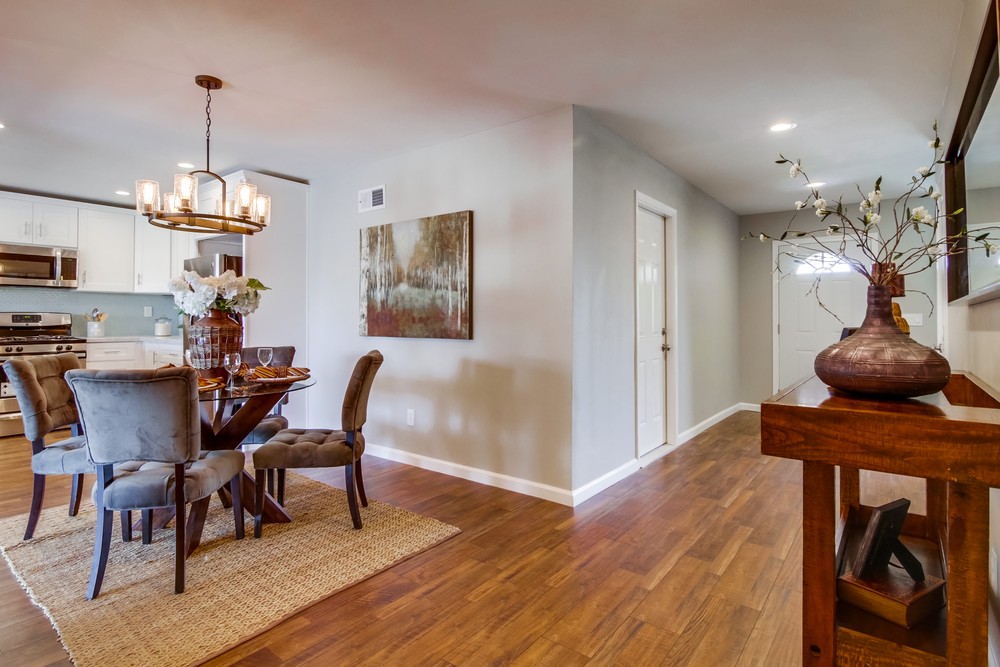 Virtual tour photo 14 of 44 for 1686 Thermal Ave