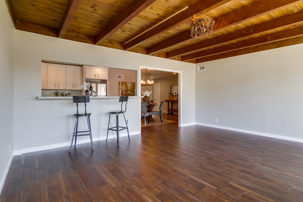 Virtual tour photo 20 of 44 for 1686 Thermal Ave