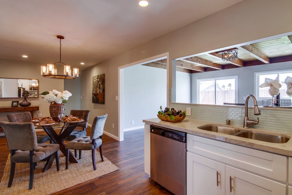 Virtual tour photo 28 of 44 for 1686 Thermal Ave