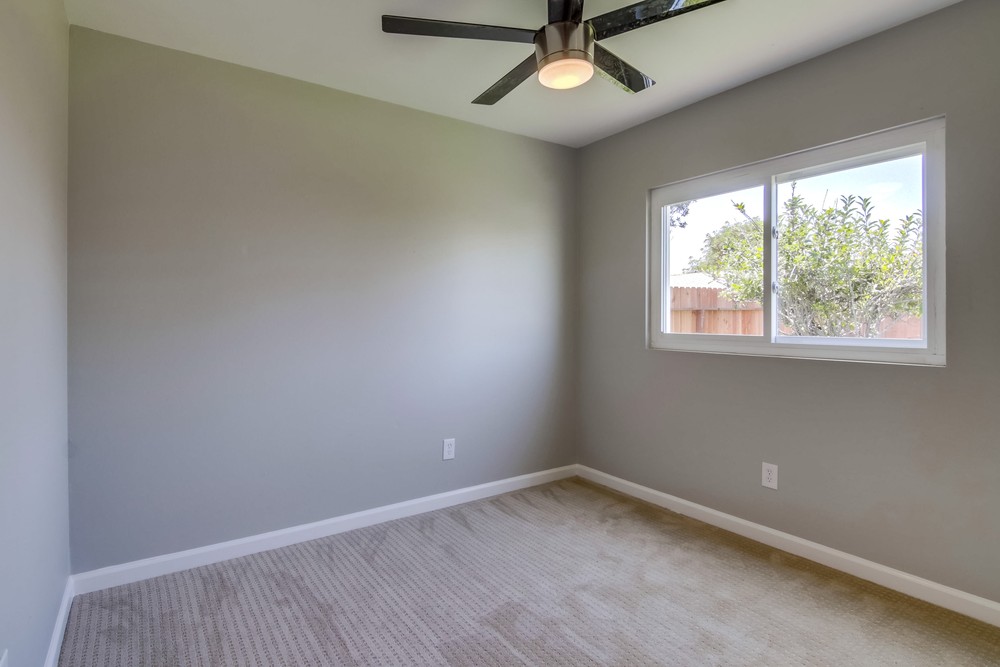 Virtual tour photo 38 of 44 for 1686 Thermal Ave
