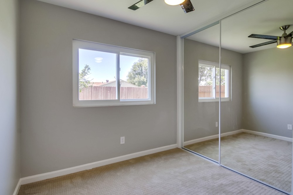 Virtual tour photo 39 of 44 for 1686 Thermal Ave