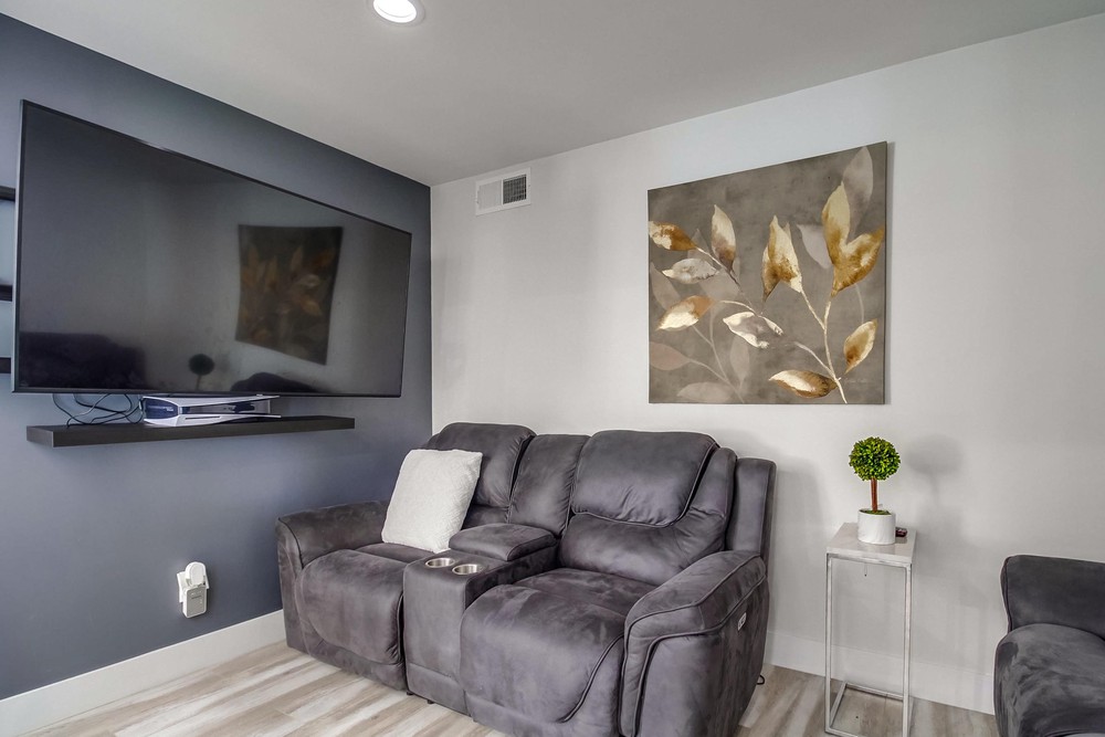 Virtual tour photo 26 of 60 for 1690 Gayo Ct