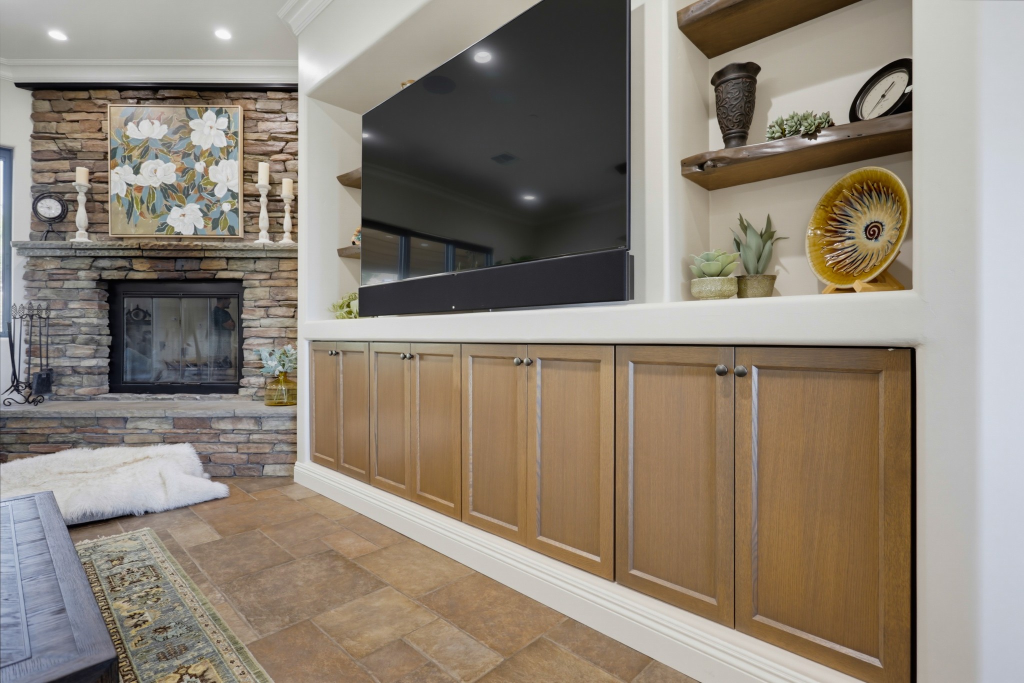 Virtual tour photo 1 of 36 for 16902 Rio Maria Rd
