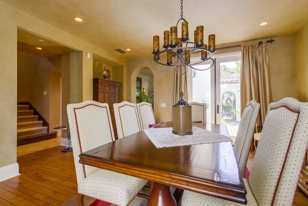 Virtual tour photo 18 of 94 for 16906 Blue Shadows Ln