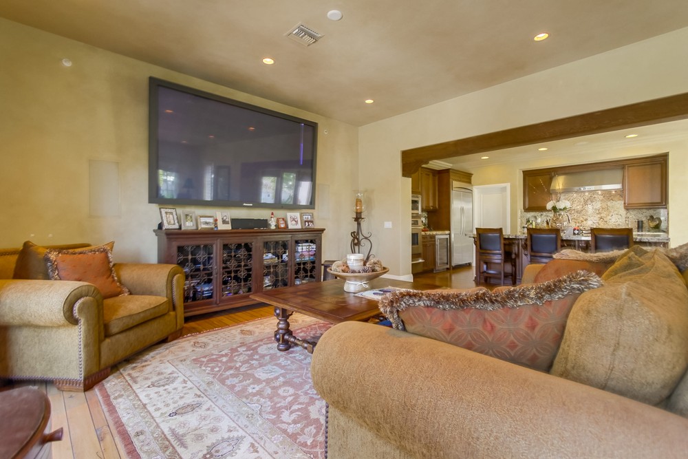 Virtual tour photo 26 of 94 for 16906 Blue Shadows Ln