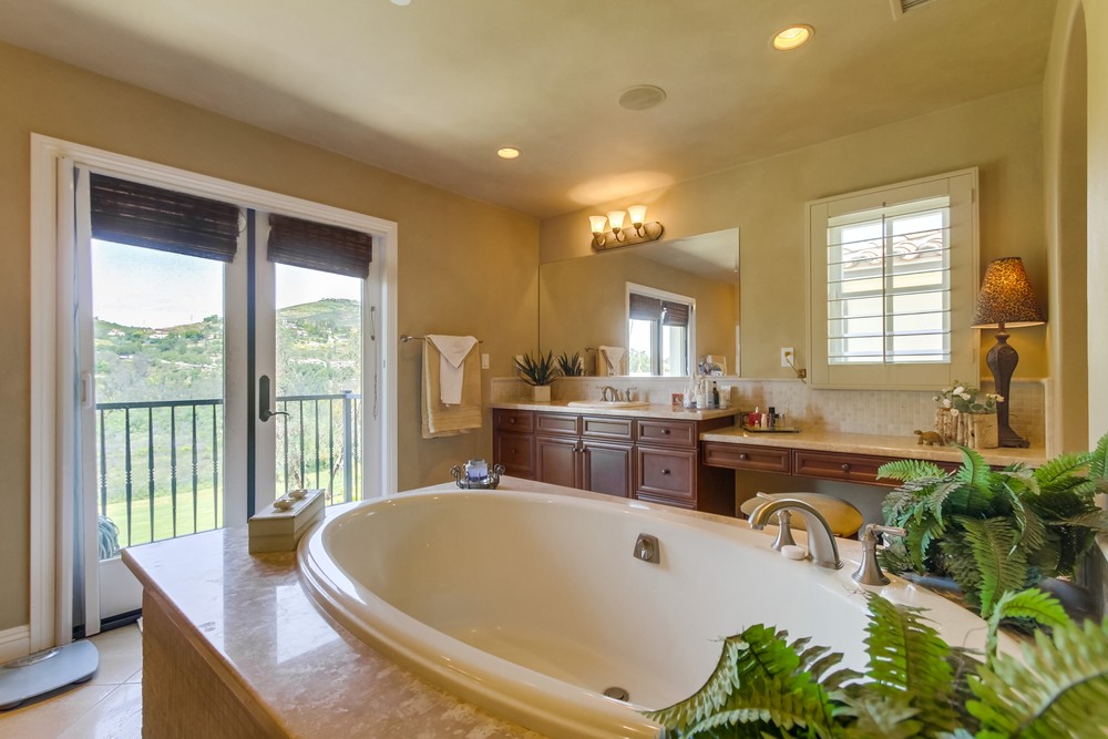 Virtual tour photo 49 of 94 for 16906 Blue Shadows Ln