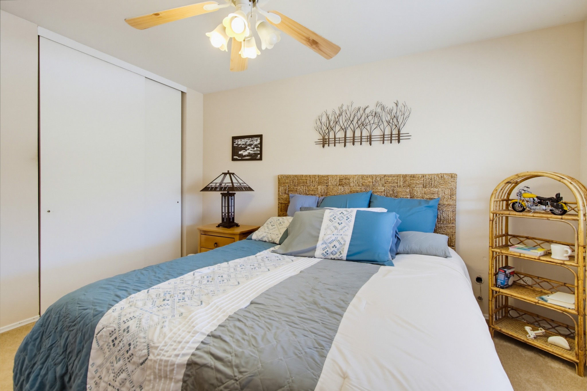 Virtual tour photo 31 of 68 for 1691 Roble Grande Rd