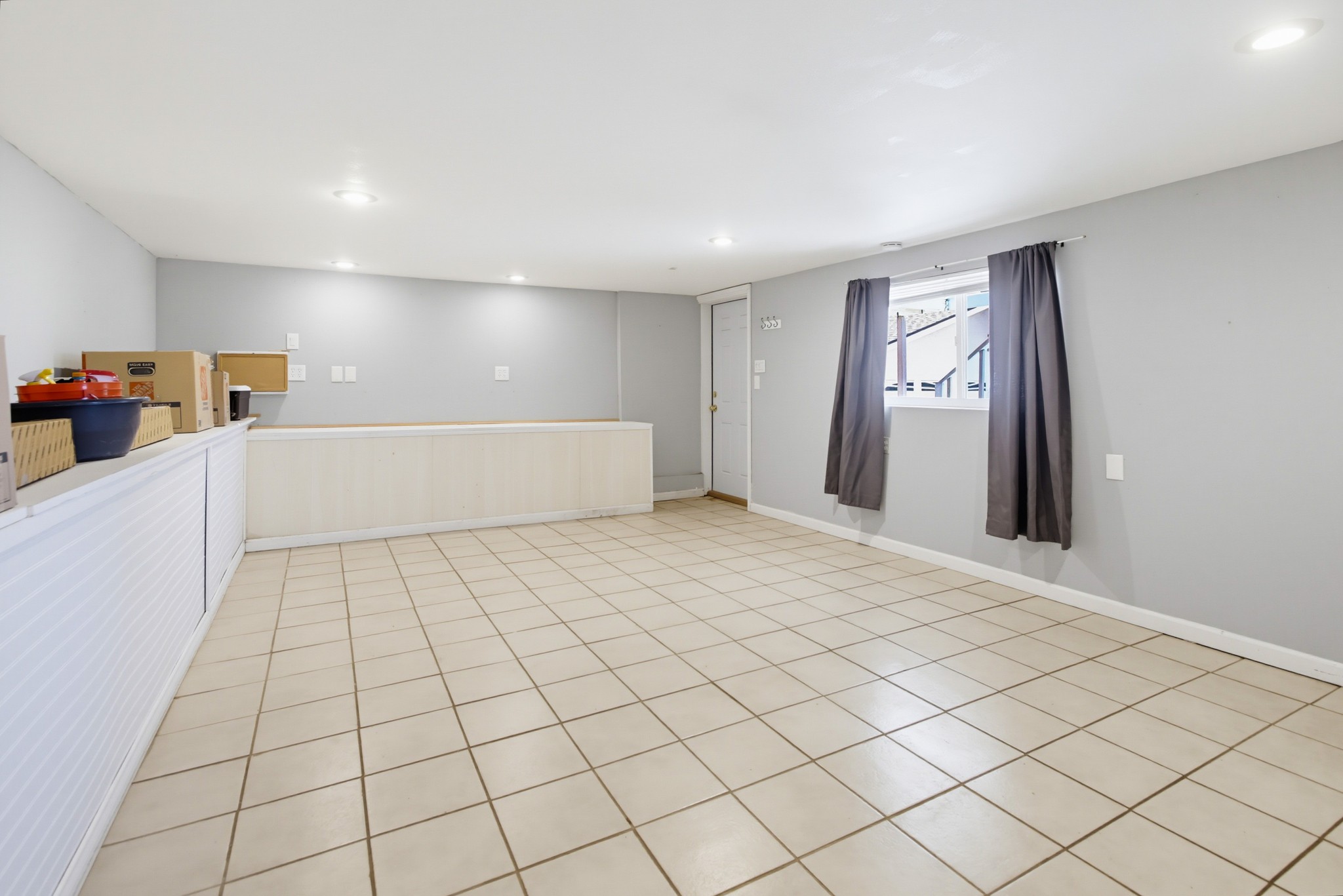 Virtual tour photo 45 of 68 for 1691 Roble Grande Rd