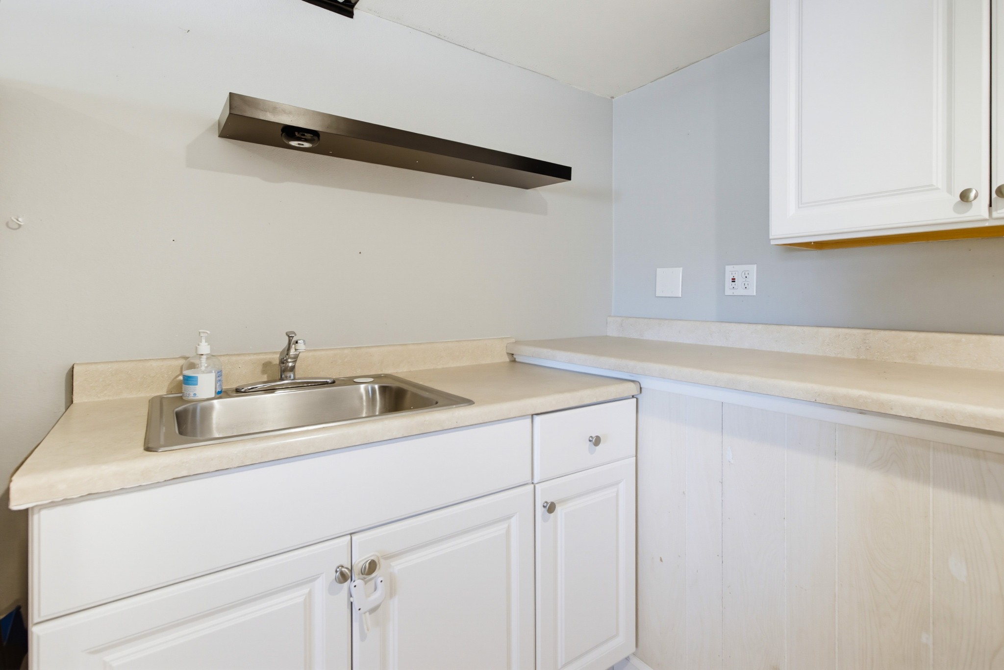 Virtual tour photo 48 of 68 for 1691 Roble Grande Rd