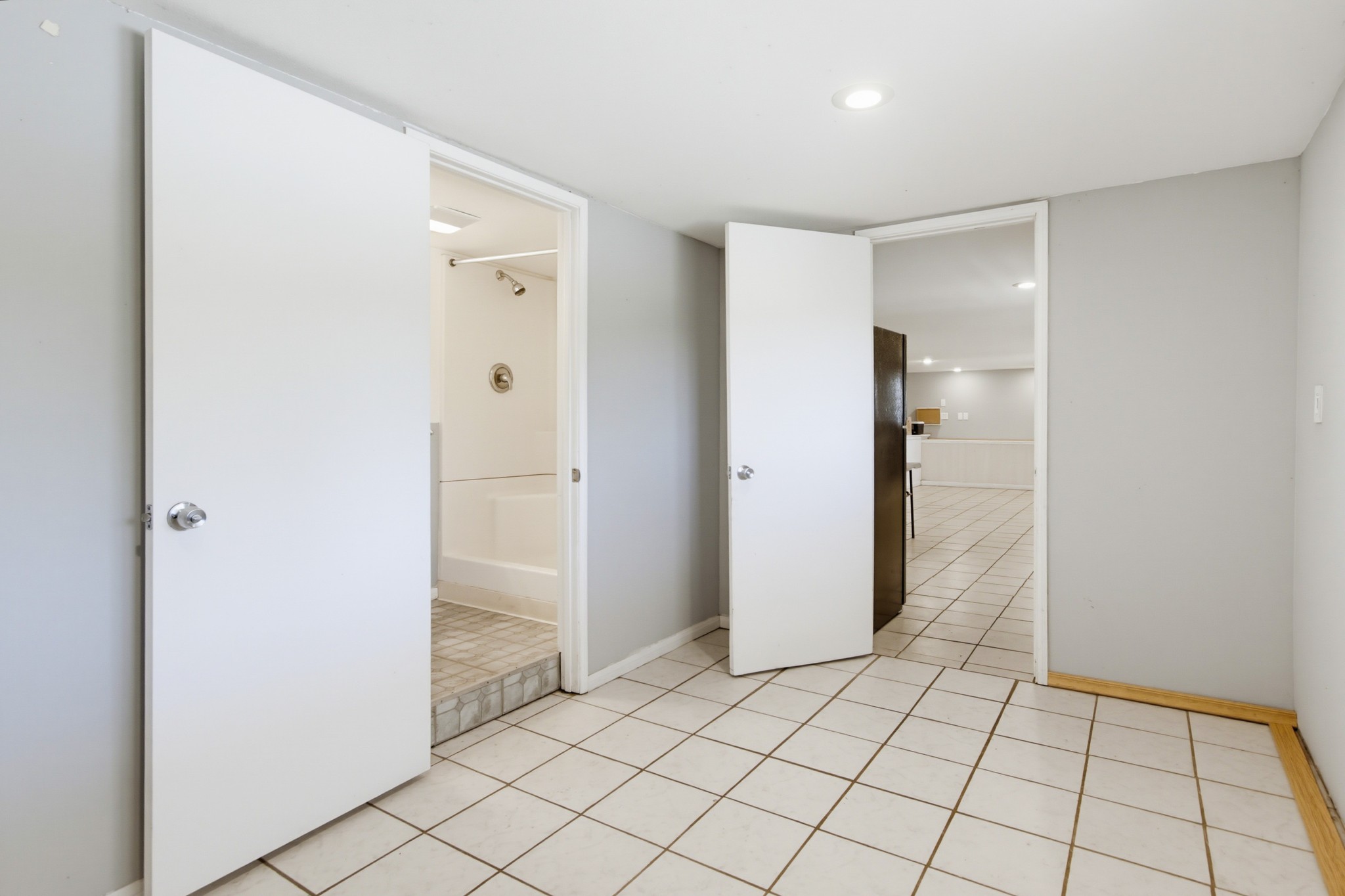 Virtual tour photo 51 of 68 for 1691 Roble Grande Rd