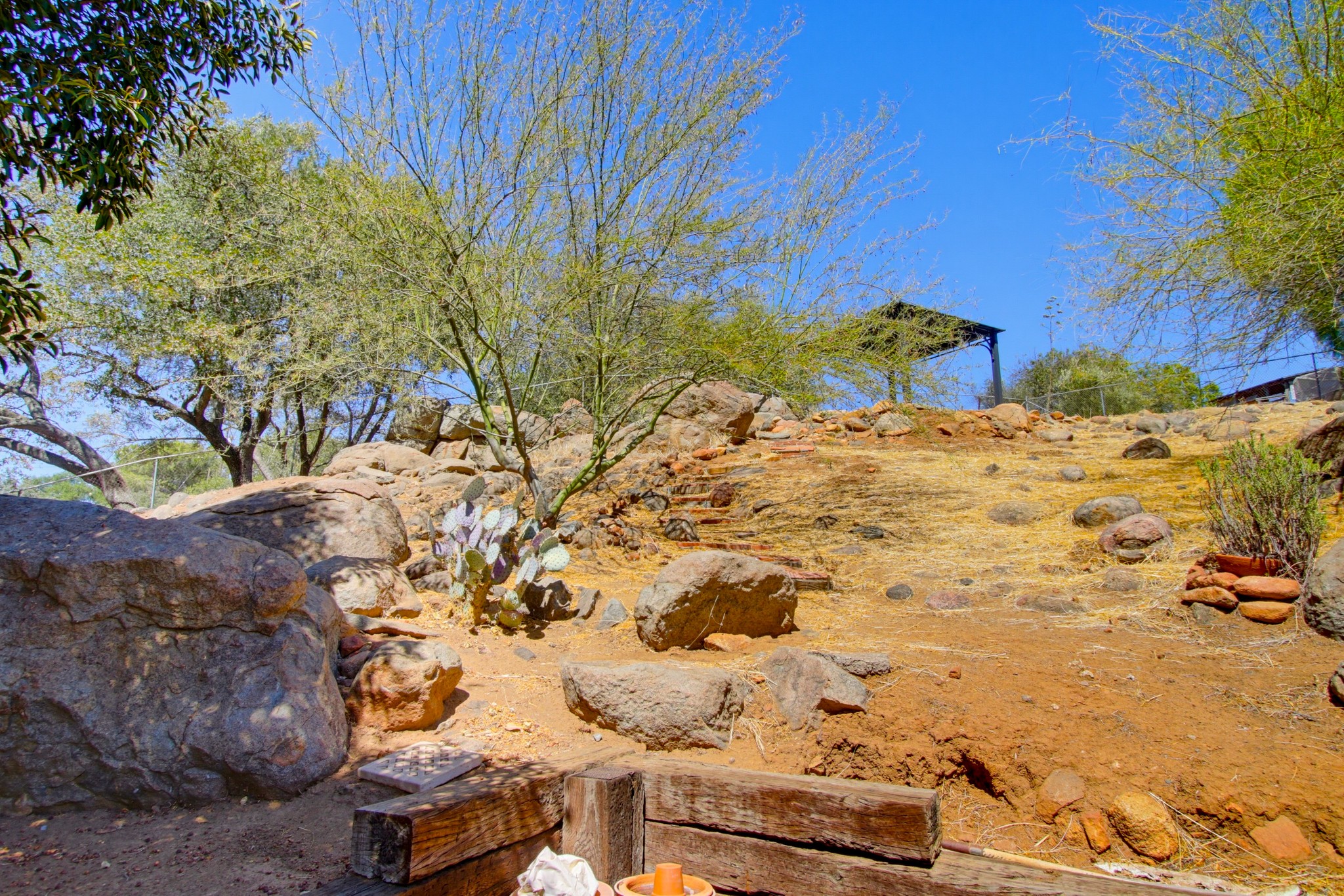 Virtual tour photo 56 of 68 for 1691 Roble Grande Rd
