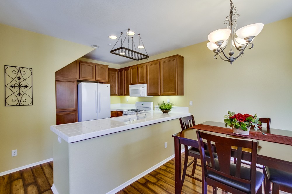 Virtual tour photo 9 of 34 for 16913 Laurel Hill Lane #131