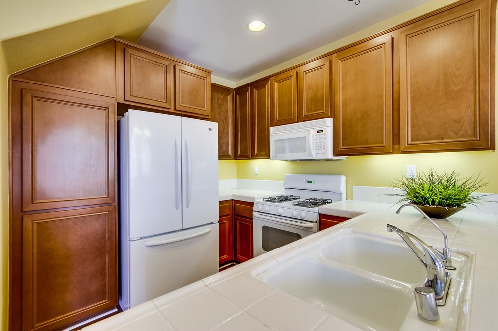 Virtual tour photo 13 of 34 for 16913 Laurel Hill Lane #131