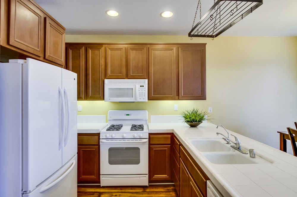Virtual tour photo 14 of 34 for 16913 Laurel Hill Lane #131