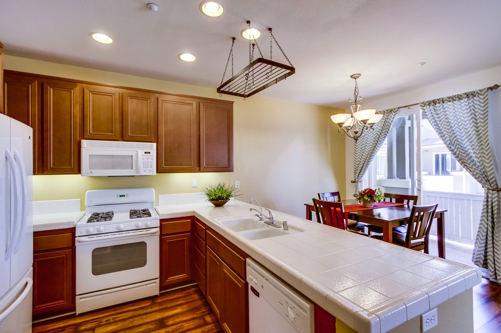 Virtual tour photo 15 of 34 for 16913 Laurel Hill Lane #131
