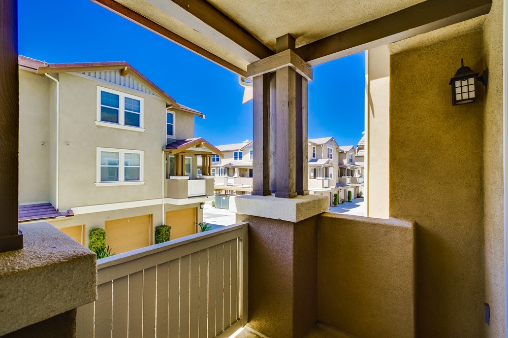 Virtual tour photo 19 of 34 for 16913 Laurel Hill Lane #131