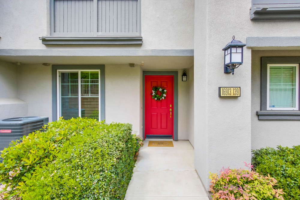 Virtual tour photo 3 of 37 for 16913 Laurel Hill Ln UNIT 139