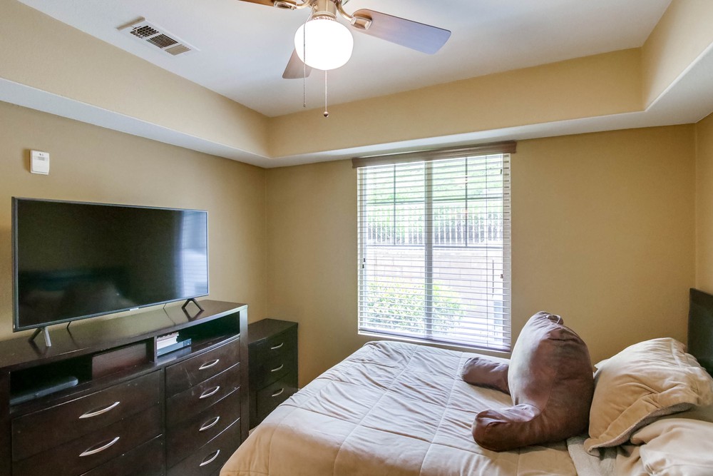 Virtual tour photo 24 of 37 for 16913 Laurel Hill Ln UNIT 139
