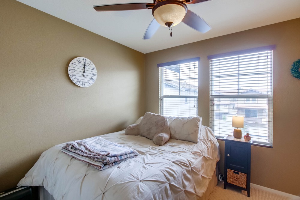 Virtual tour photo 27 of 37 for 16913 Laurel Hill Ln UNIT 139