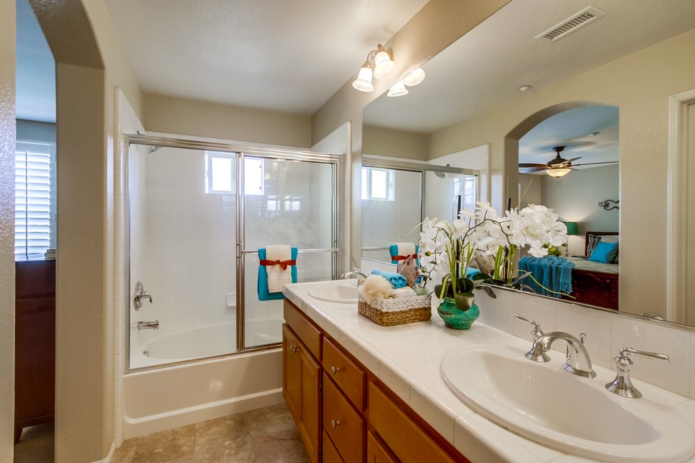 Virtual tour photo 25 of 35 for 16914 Torbett Ln #16