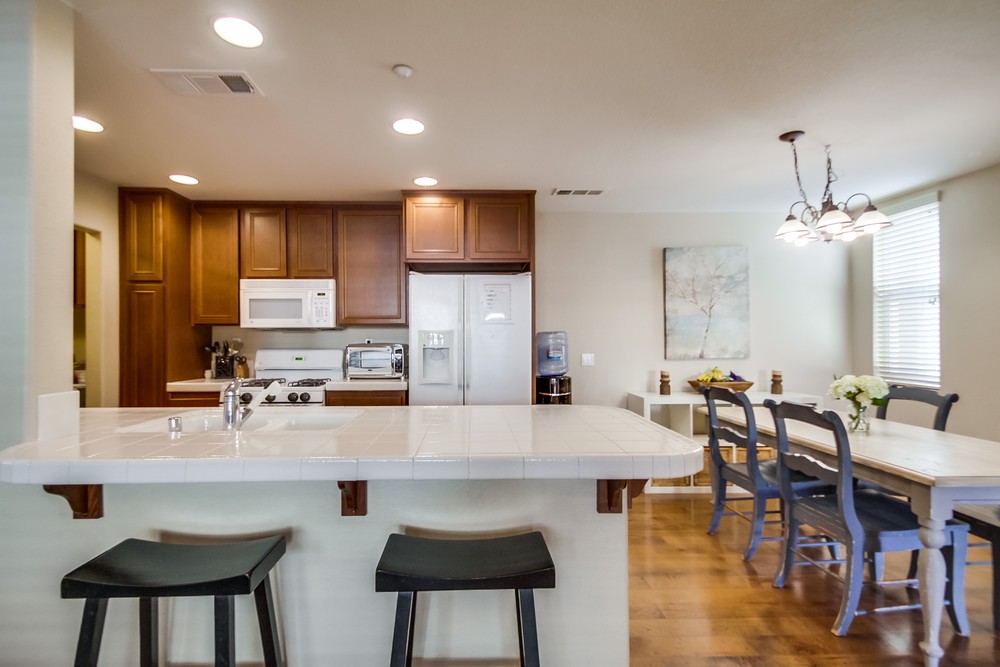 Virtual tour photo 17 of 33 for 16915 Hutchins Landing #54