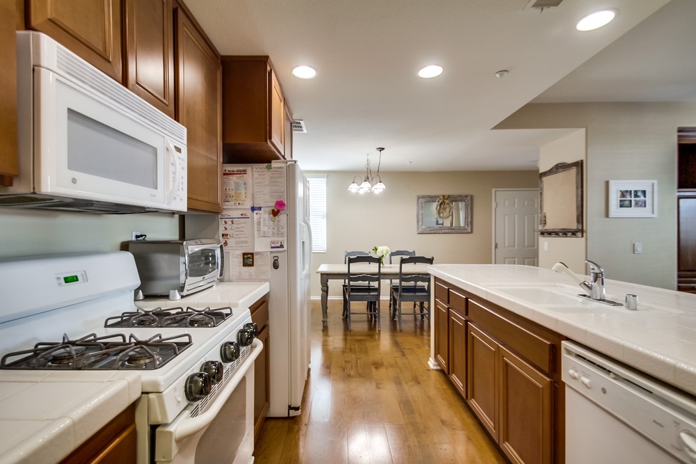 Virtual tour photo 22 of 33 for 16915 Hutchins Landing #54