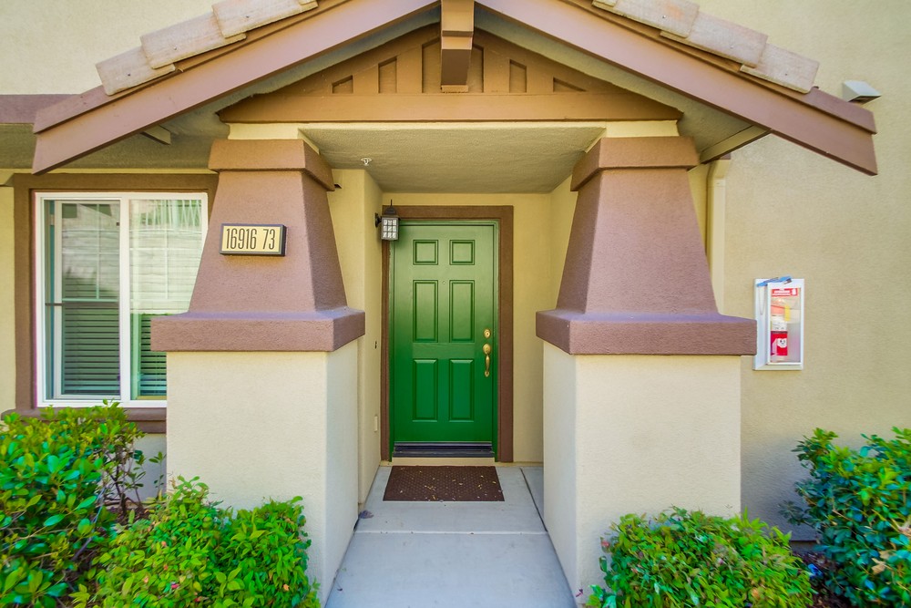 Virtual tour photo 3 of 44 for 16916 Hutchins Landing #73
