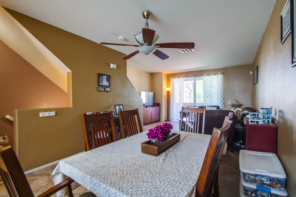 Virtual tour photo 6 of 44 for 16916 Hutchins Landing #73