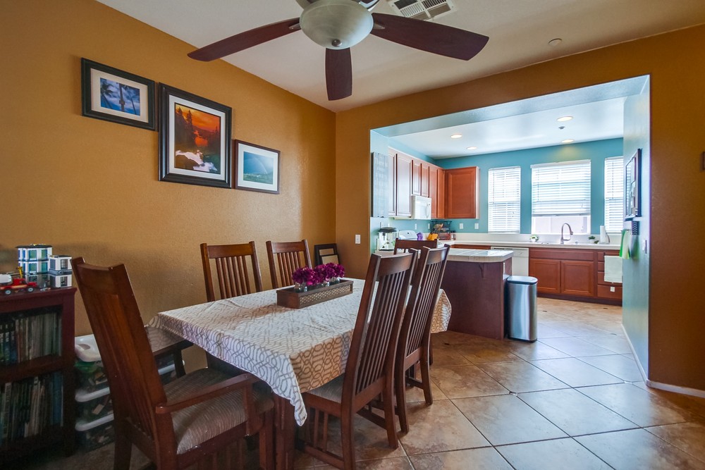 Virtual tour photo 12 of 44 for 16916 Hutchins Landing #73