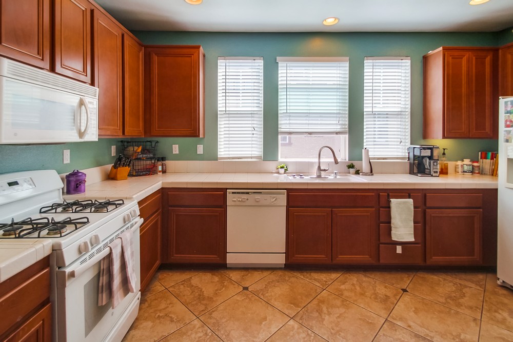 Virtual tour photo 18 of 44 for 16916 Hutchins Landing #73