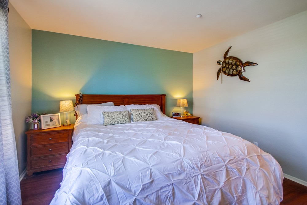 Virtual tour photo 26 of 44 for 16916 Hutchins Landing #73
