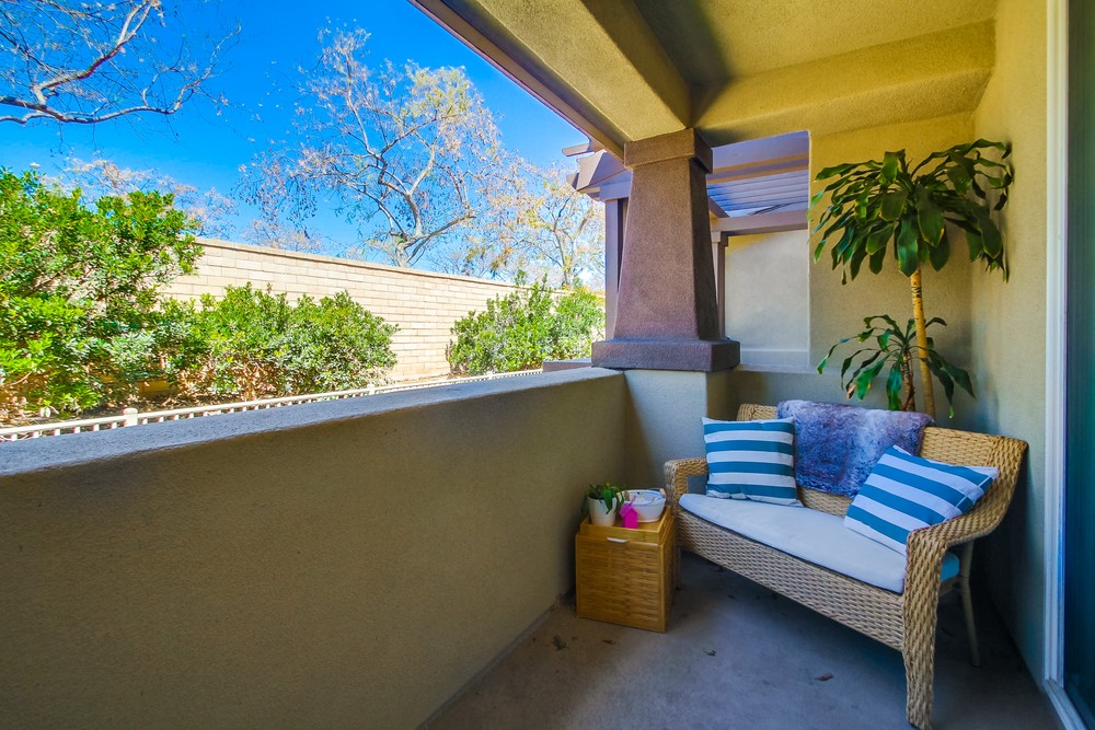 Virtual tour photo 35 of 44 for 16916 Hutchins Landing #73