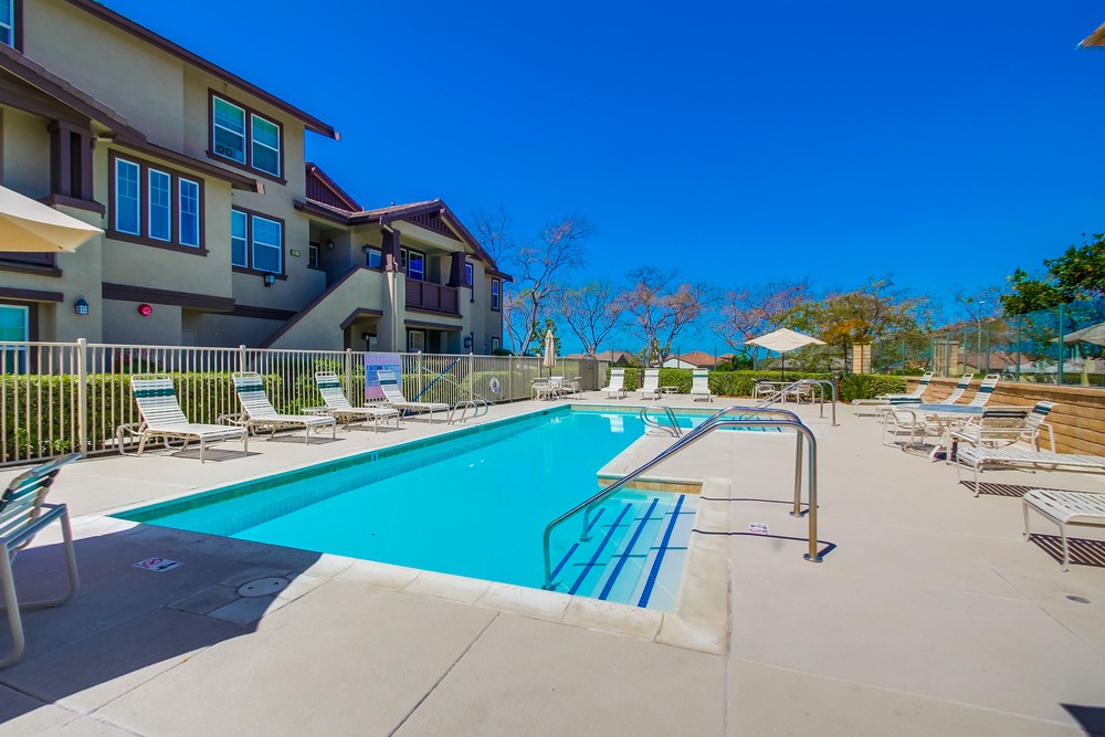 Virtual tour photo 43 of 44 for 16916 Hutchins Landing #73