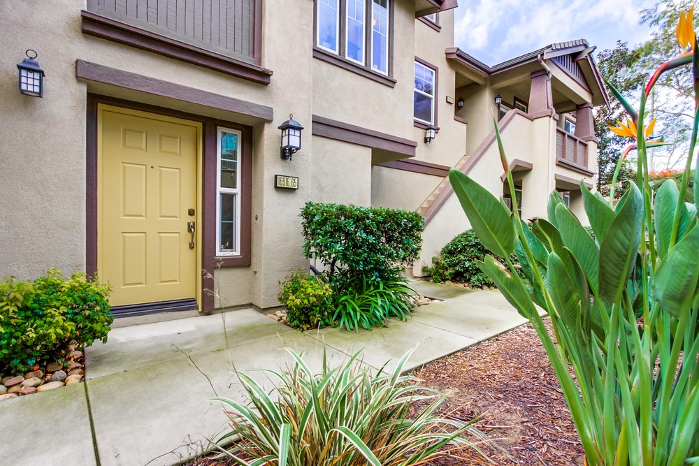 Virtual tour photo 5 of 41 for 16916 Hutchins Landing UNIT 65