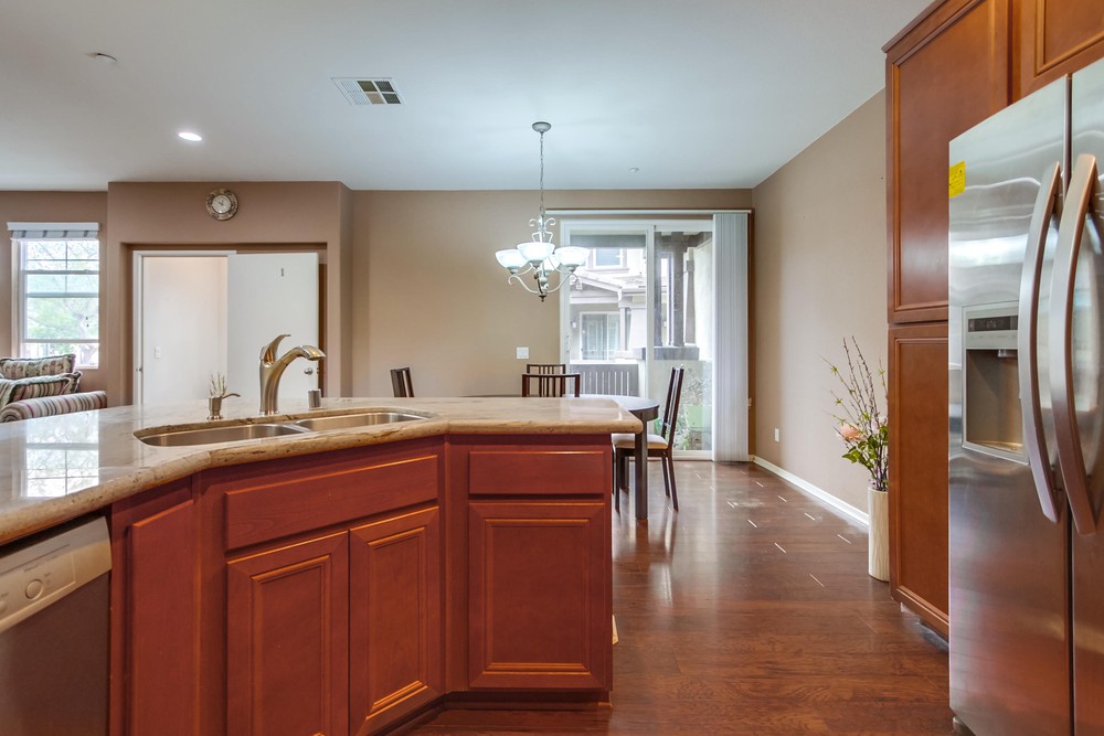 Virtual tour photo 18 of 41 for 16916 Hutchins Landing UNIT 65