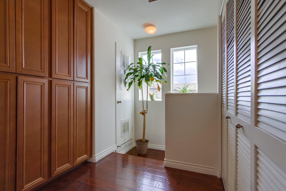 Virtual tour photo 20 of 41 for 16916 Hutchins Landing UNIT 65