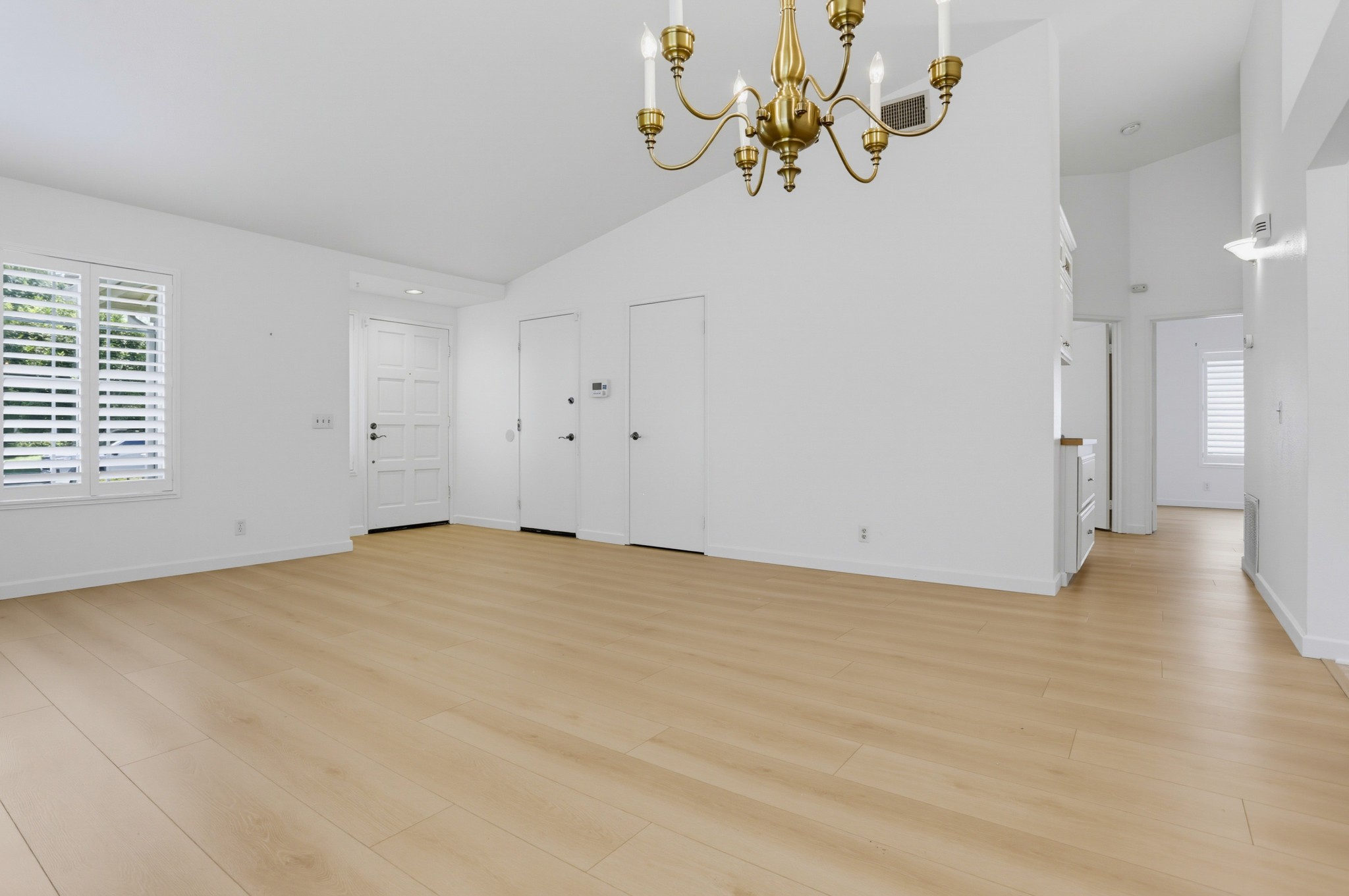 Virtual tour photo 9 of 45 for 1692 Avenida Oceano