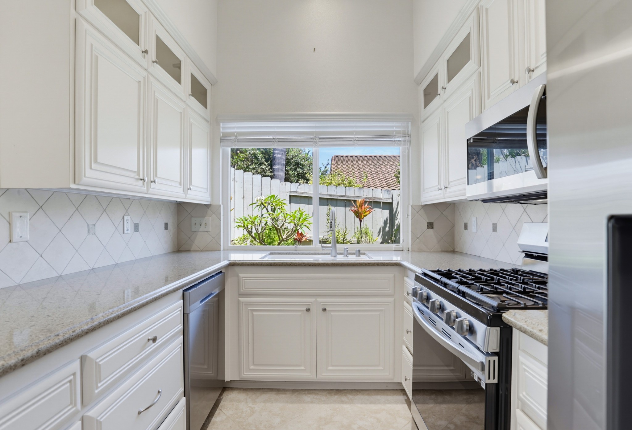 Virtual tour photo 16 of 45 for 1692 Avenida Oceano