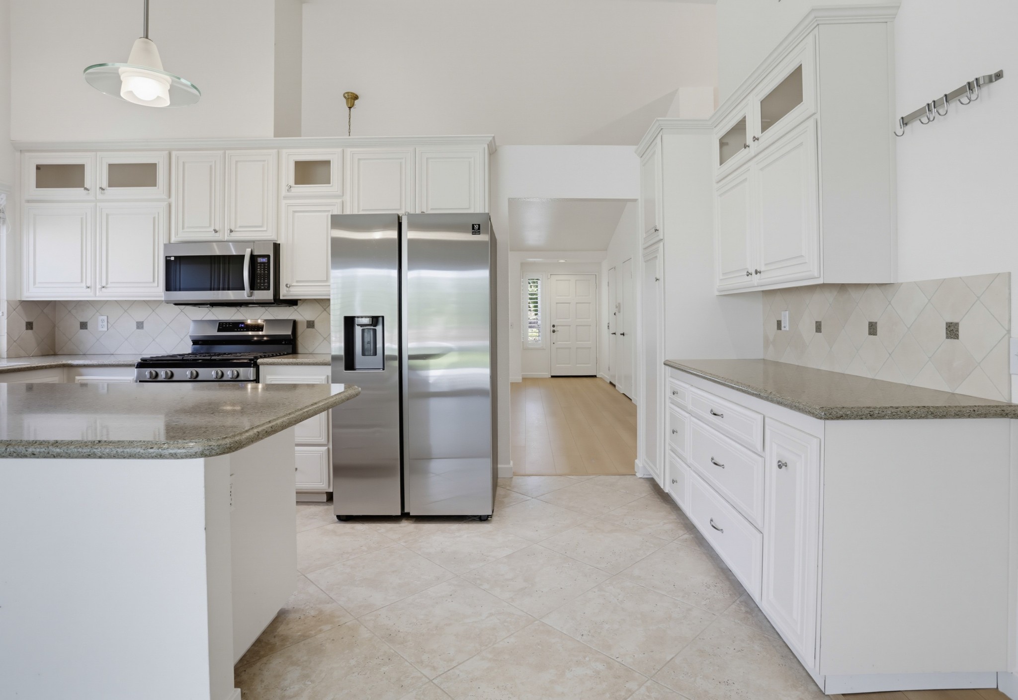 Virtual tour photo 18 of 45 for 1692 Avenida Oceano